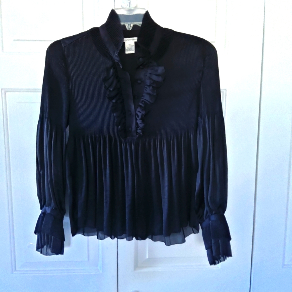 Diane Von Fustenberg Black Ruffle Long Puff Sleeve Blouse Ruffles at Cuff And Ne